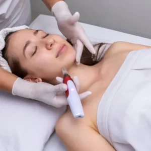 Dermaplaning training course