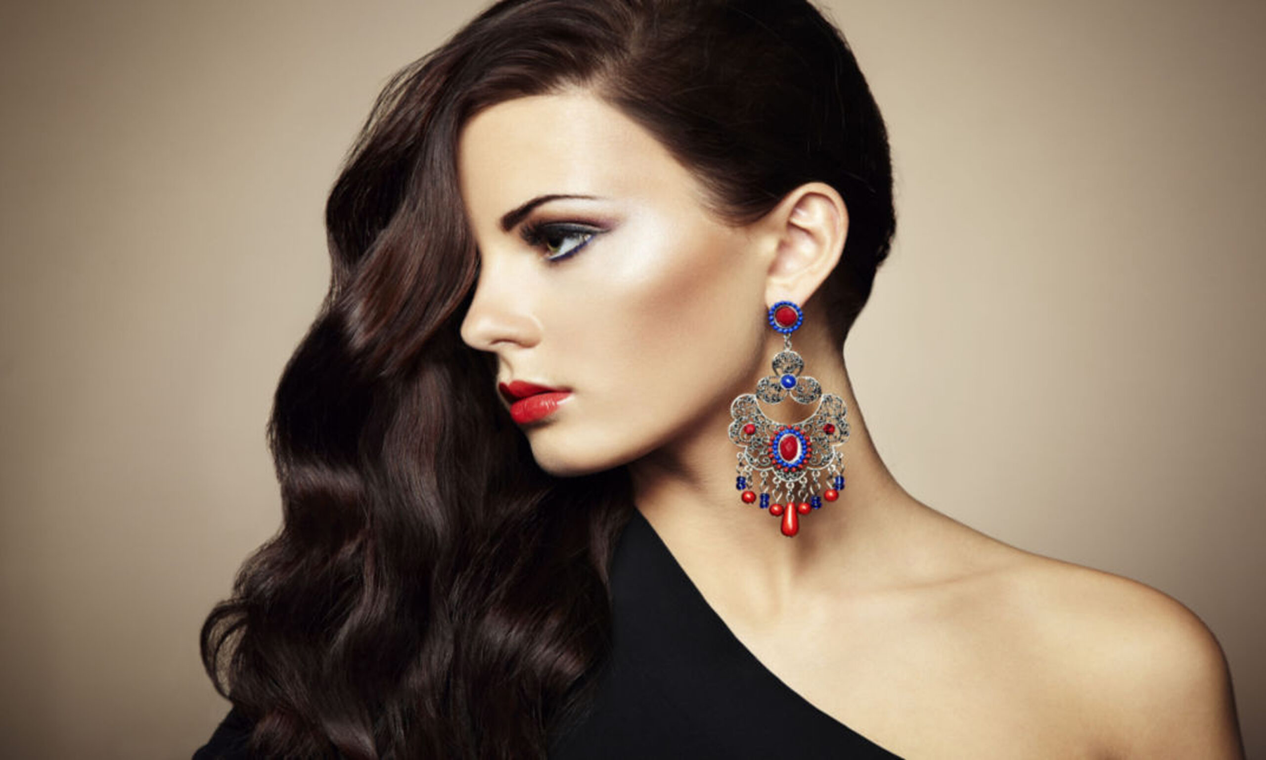 Level 5 Fashion and Beauty Course Online