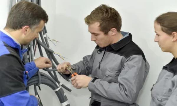 online electrician course