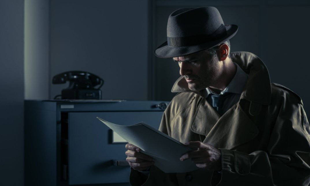 become a private investigator UK