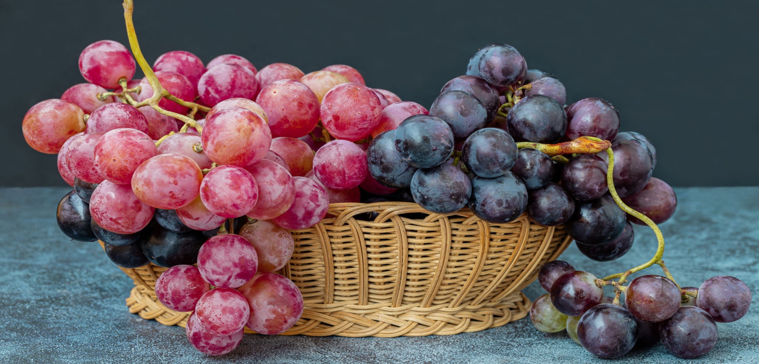 Risks of Feeding Grapes to Rabbits