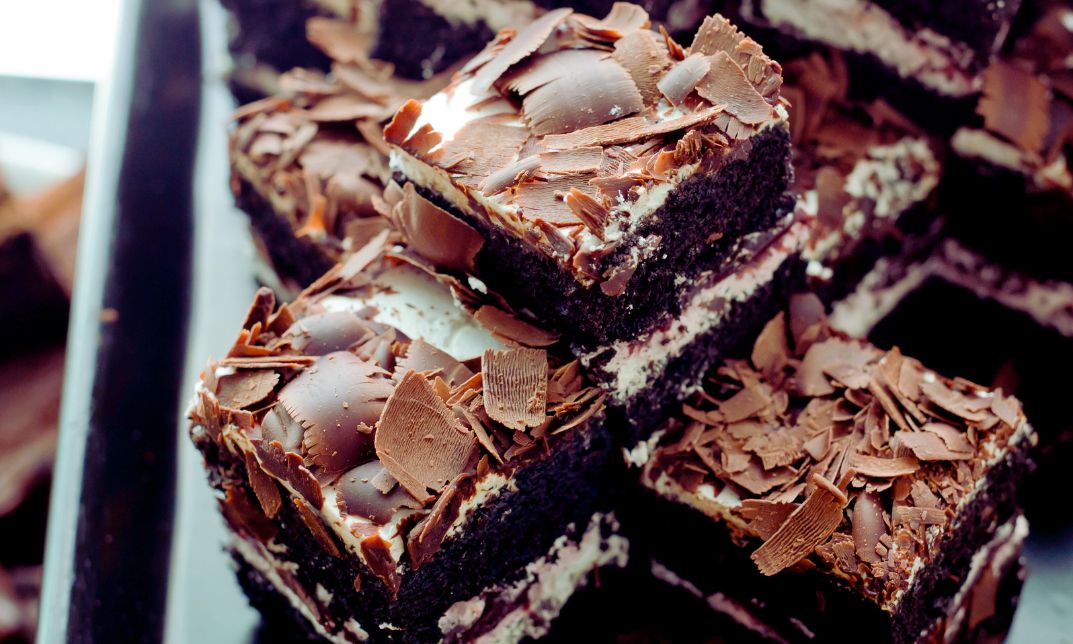 tray bake birthday cake