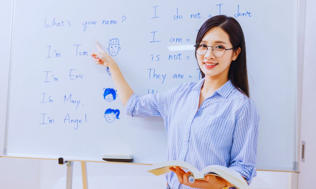 Teaching Assistant Roles: Support, Structure, and Success