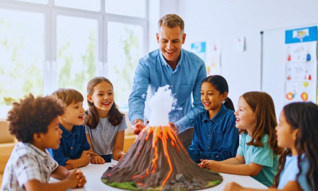 Teaching Assistant Salary in the UK 2025