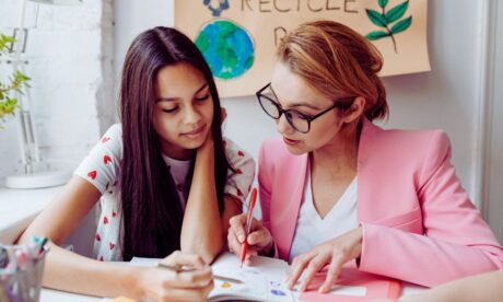 How Do I Become a Teaching Assistant in England