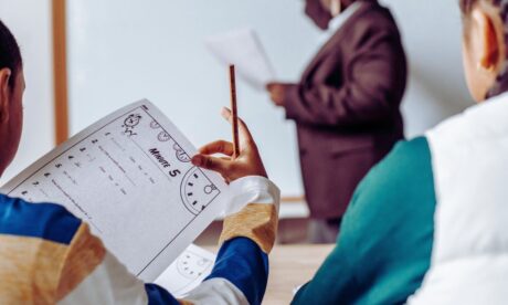 how to become a teaching assistant without experience