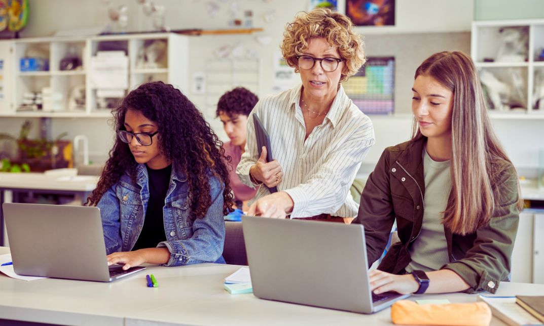 what is a higher level teaching assistant