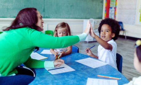 what is teaching assistant responsibilities