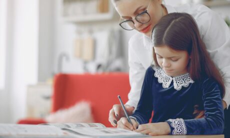 How Many Hours Do Teaching Assistants Work? A Simple Guide