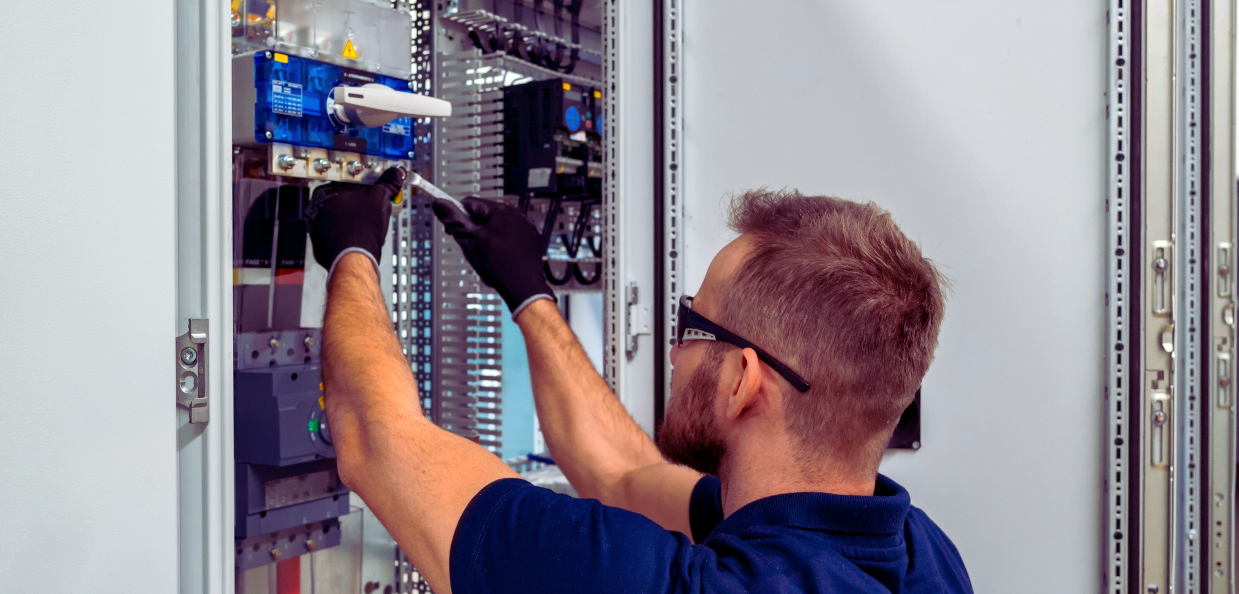 How Much Can Electricians Earn