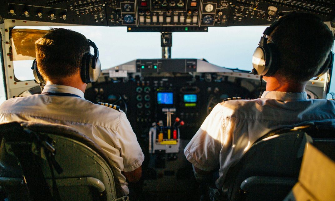 Commercial Airline Pilot Pay: Complete Guide for the UK People