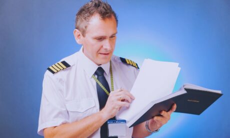 How Much Does a Senior Pilot Earn in Airline Captain Salary UK?