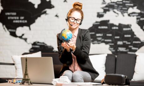 What is a Travel Agent Do When Booking Trips? 