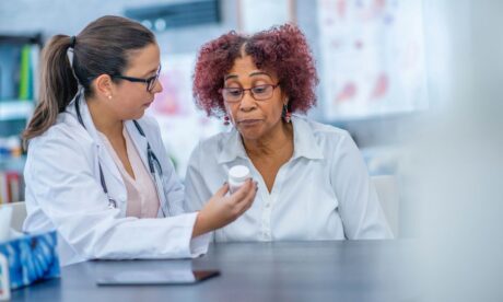 A Guide To How Much Does A Pharmacy Technician Earns