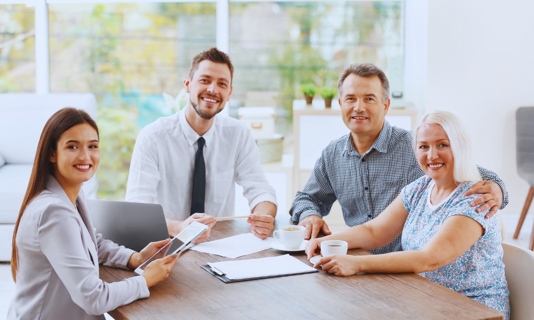 How Do Travel Agents Earn Money