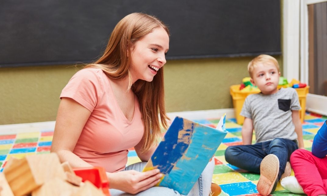 how to become a childminder